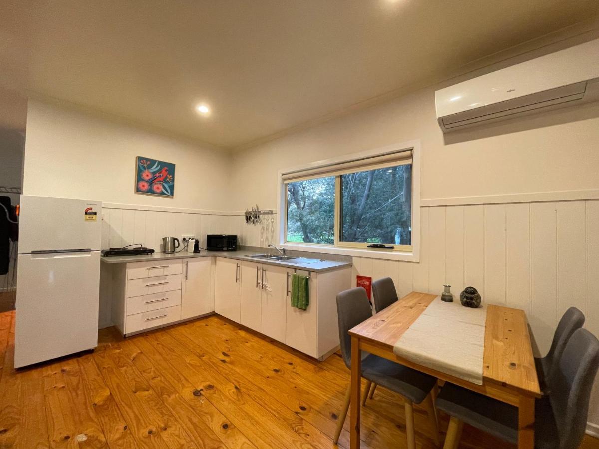 Tindoona Cottages Foster Exterior foto